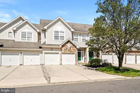 103 E Country Club Dr, Westampton, NJ 08060