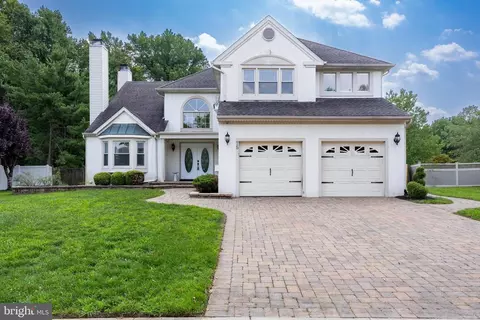 75 Michaelson Dr, Mount Laurel, NJ 08054