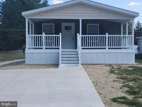 3482 Detroiter St, Browns Mills, NJ 08015