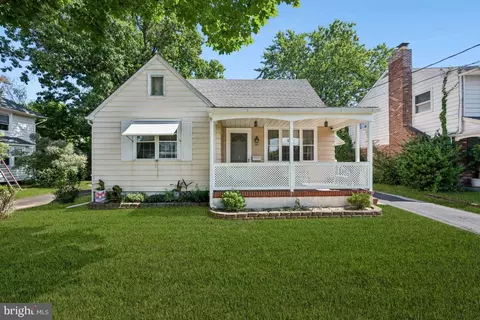 321 Lippincott Ave, Riverside, NJ 08075