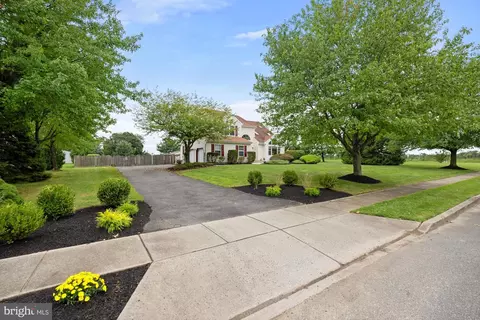 Other - 290 Warren Dr, Wrightstown, NJ 08562 photo 1 of 16