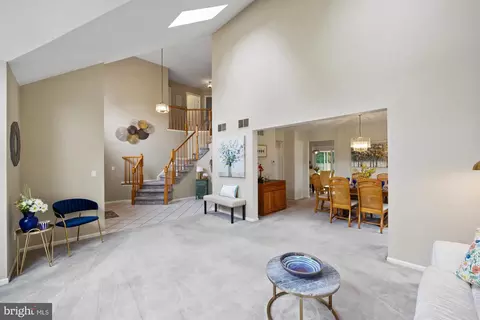 Entry Way - 290 Warren Dr, Wrightstown, NJ 08562 photo 4 of 5