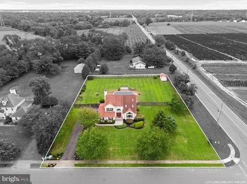 View/Area - 290 Warren Dr, Wrightstown, NJ 08562 photo 8 of 9