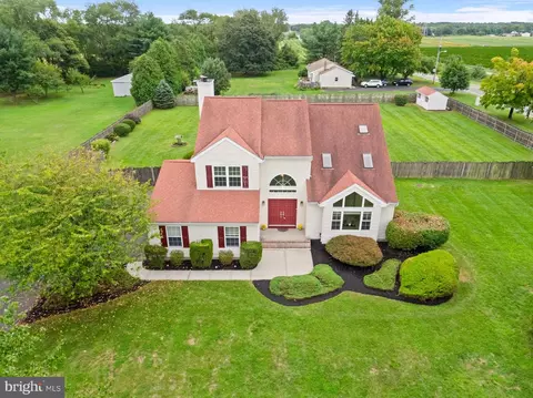 View/Area - 290 Warren Dr, Wrightstown, NJ 08562 photo 1 of 9
