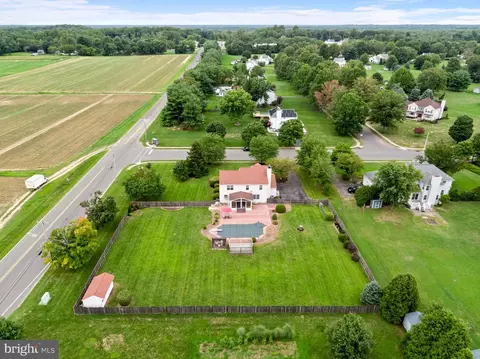 View/Area - 290 Warren Dr, Wrightstown, NJ 08562 photo 7 of 9