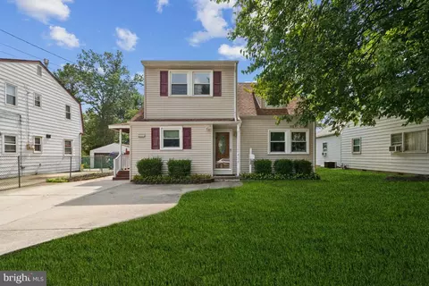 474 Buttonwood Ave, Maple Shade, NJ 08052