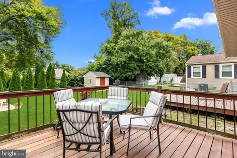 Exterior - 7 Overbrook Ave, Maple Shade, NJ 08052 photo 5 of 8