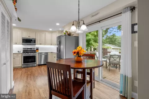 Kitchen - 7 Overbrook Ave, Maple Shade, NJ 08052 photo 3 of 3