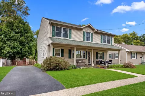 Exterior - 7 Overbrook Ave, Maple Shade, NJ 08052 photo 2 of 8