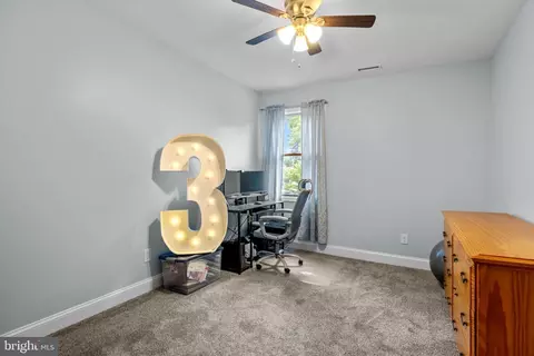 Bedroom - 7 Overbrook Ave, Maple Shade, NJ 08052 photo 1 of 5