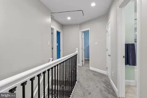 Entry Way - 7 Overbrook Ave, Maple Shade, NJ 08052 photo 6 of 6