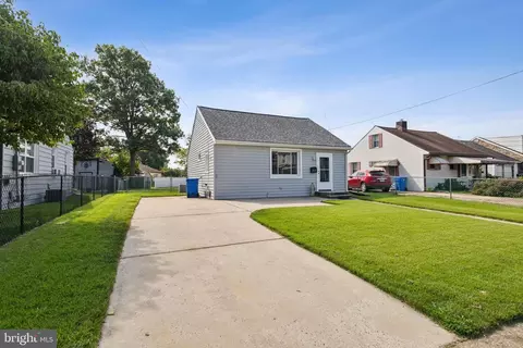 808 Bordentown Rd, Burlington, NJ 08016