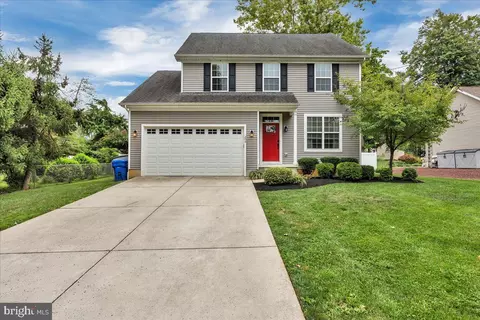 204 Orchard Ave, Maple Shade, NJ 08052