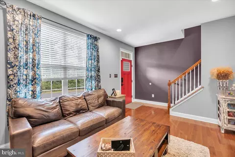 204 Orchard Ave, Maple Shade, NJ 08052 photo 3