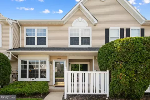 2502 Saxony Dr, Mount Laurel, NJ 08054
