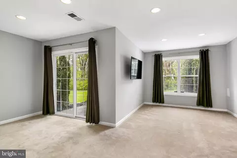 155 Castleton Rd, Delran, NJ 08075 photo 5