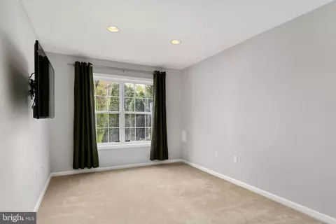 155 Castleton Rd, Delran, NJ 08075 photo 6
