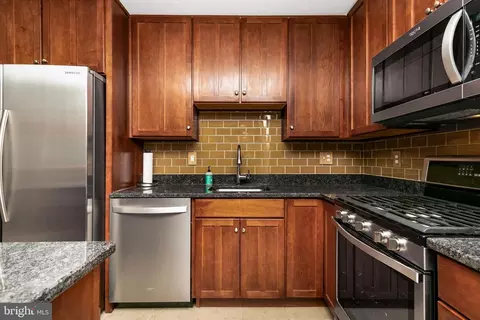 155 Castleton Rd, Delran, NJ 08075 photo 14