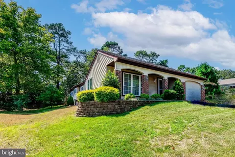 116 Gramercy Pl, Southampton, NJ 08088