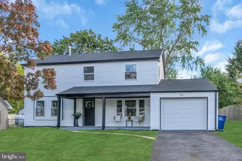 50 Peachfield Ln, Willingboro, NJ 08046