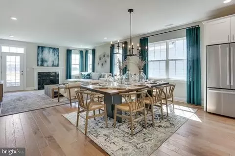 72 Beach Dr, Eastampton, NJ 08060