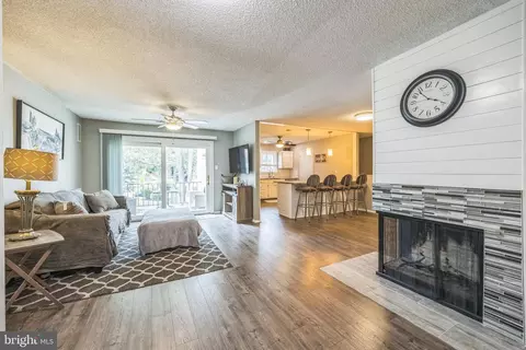 211 Bradford Ct, Westampton, NJ 08060