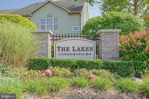 807 A Harwood Ct, Mount Laurel, NJ 08054