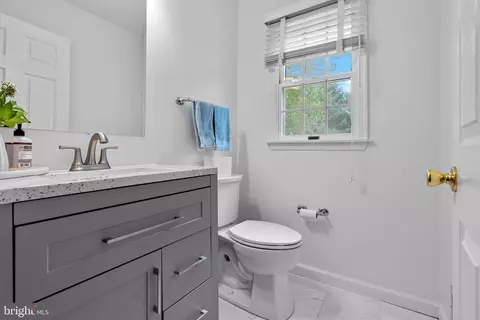 Bath - 16 Roberts Dr, Westampton, NJ 08060 photo 1 of 5