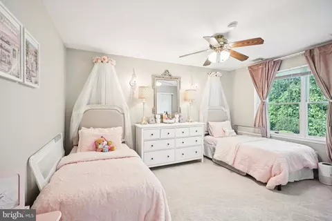 Bedroom - 16 Roberts Dr, Westampton, NJ 08060 photo 3 of 7