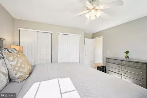 Bedroom - 16 Roberts Dr, Westampton, NJ 08060 photo 5 of 7