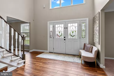 Entry Way - 16 Roberts Dr, Westampton, NJ 08060 photo 1 of 3