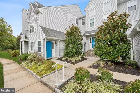 105 Quail Rd, Marlton, NJ 08053