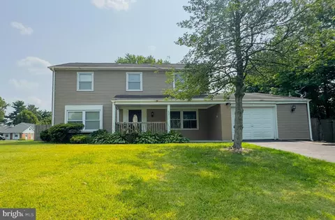 52 Barker Ln, Willingboro, NJ 08046
