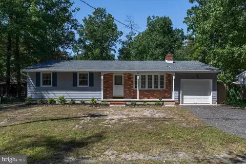 61 Decotah Trl, Medford Lakes, NJ 08055