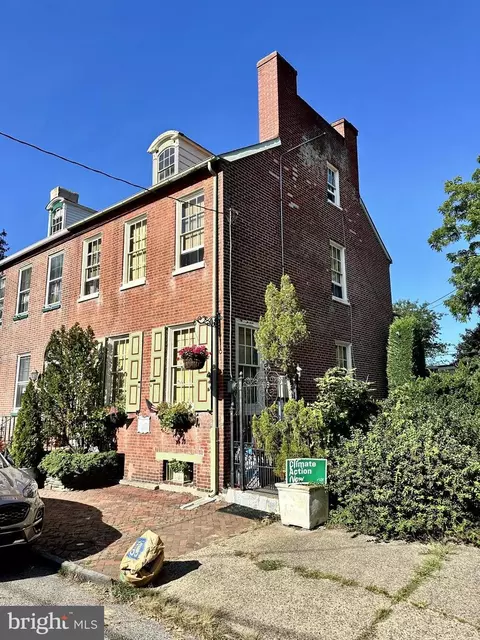 119 Buttonwood St, Mount Holly, NJ 08060