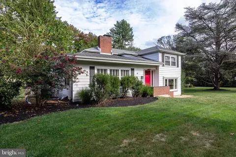 19 E Maple Ave, Moorestown, NJ 08057 photo 3