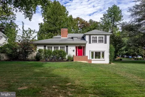 19 E Maple Ave, Moorestown, NJ 08057