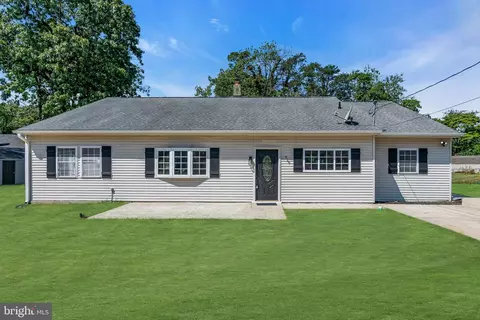 316 Linden La, Mount Laurel, NJ 08054