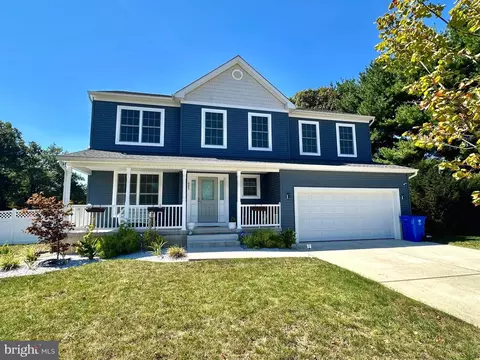 685 Oak St, Florence, NJ 08518