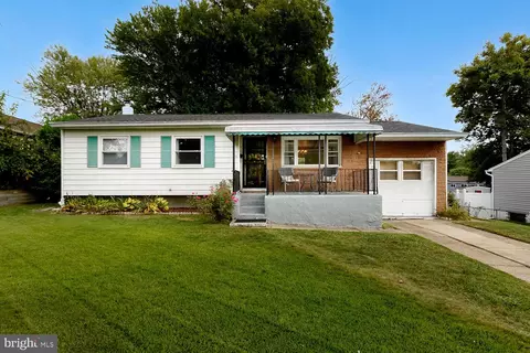 900 Holly Ln, Westampton, NJ 08060