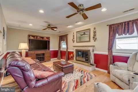 312 Carleton La, Mount Laurel, NJ 08054 photo 7