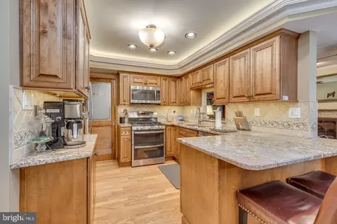 312 Carleton La, Mount Laurel, NJ 08054 photo 4