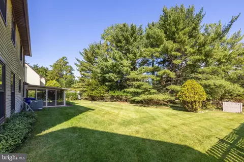 2 Juniper Dr, Mount Laurel, NJ 08054 photo 31