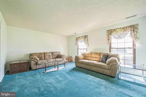 2 Juniper Dr, Mount Laurel, NJ 08054 photo 3
