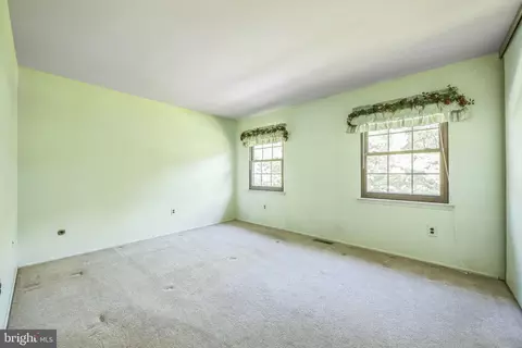2 Juniper Dr, Mount Laurel, NJ 08054 photo 23