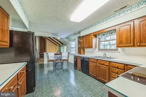 2 Juniper Dr, Mount Laurel, NJ 08054 photo 10