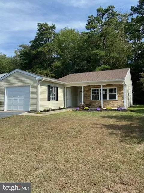 31 Scarborough Way, Southampton, NJ 08088