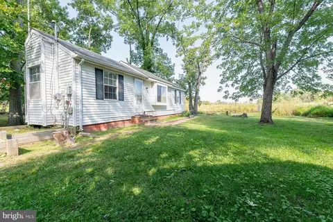 715 Cooper Springs Ptwy, Hainesport, NJ 08036