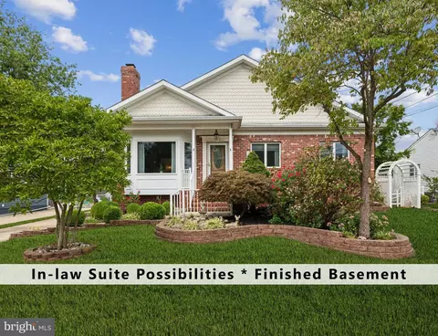17 Yorktown Rd, Bordentown, NJ 08505