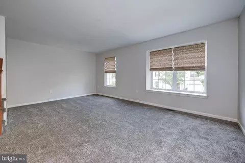 Living - 147 Castleton Rd, Delran, NJ 08075 photo 3 of 6